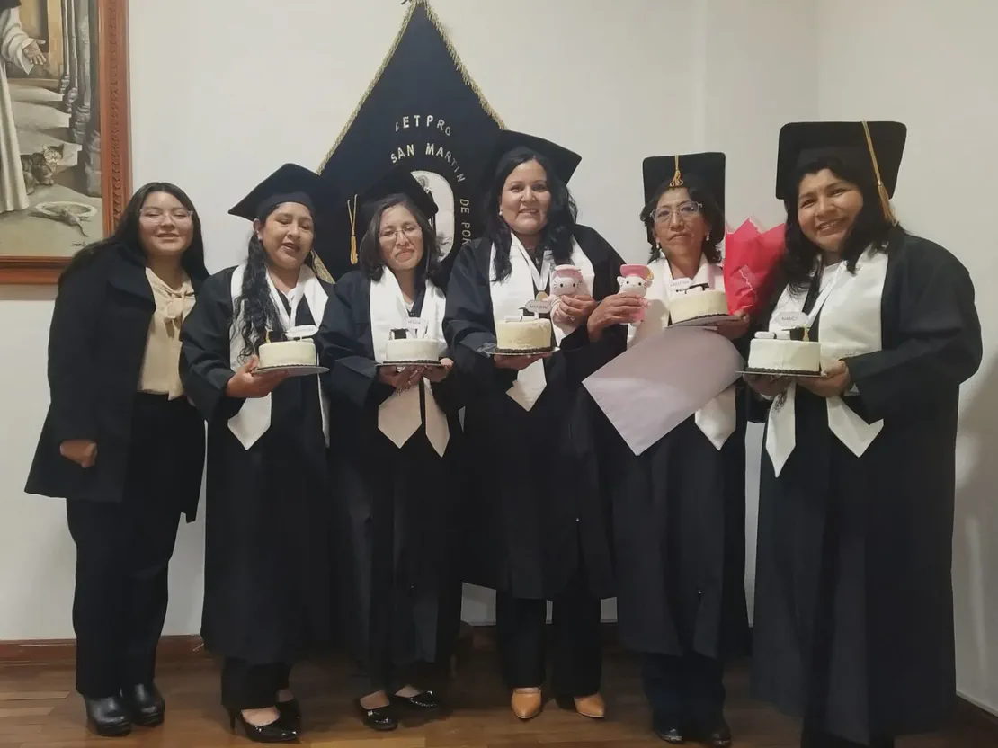 Boletín Abril 2026: Solidaridad, Éxitos Profesionales y Educación